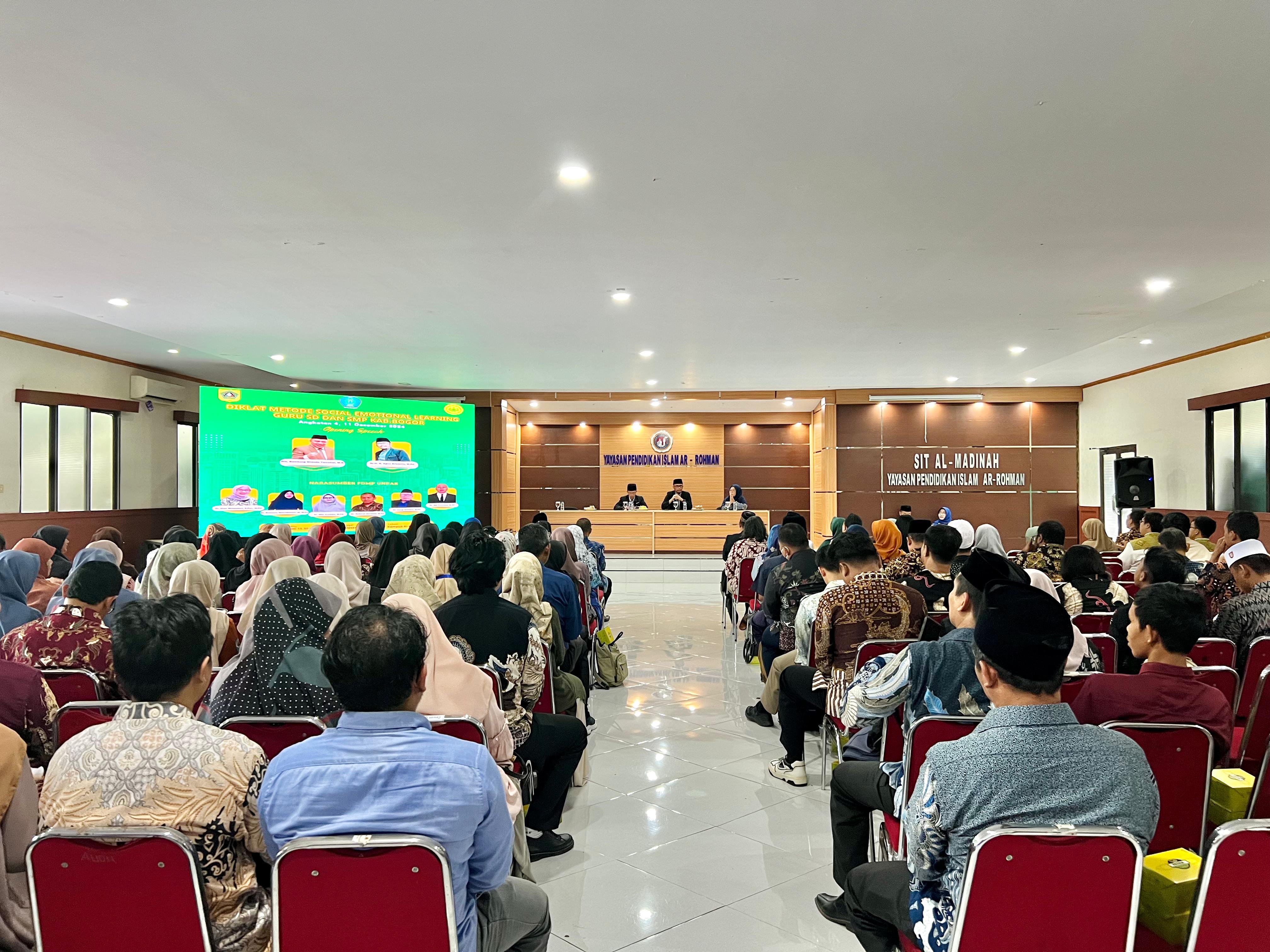 Aula Asri  SIT Al Madinah